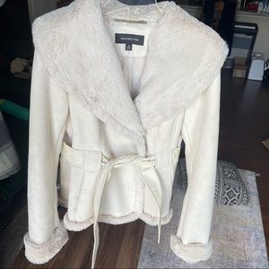 Jones New York Faux Suede Soft Belted Coat, size M.